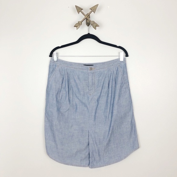Chambray Shorts Ladies Blue Pleated Knee Length Casual Classic size 8 - Picture 1 of 8